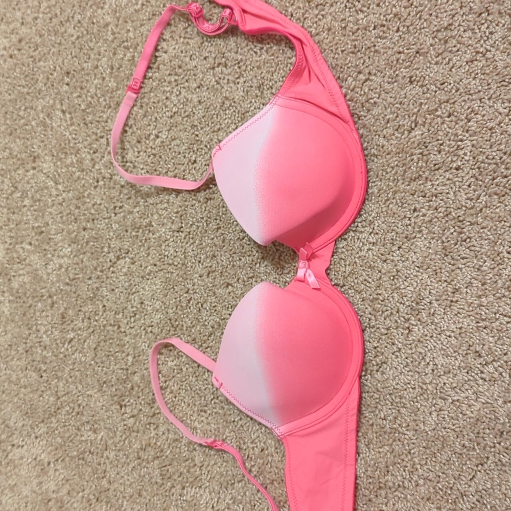 NWOT Victoria's Secret pink demi bra